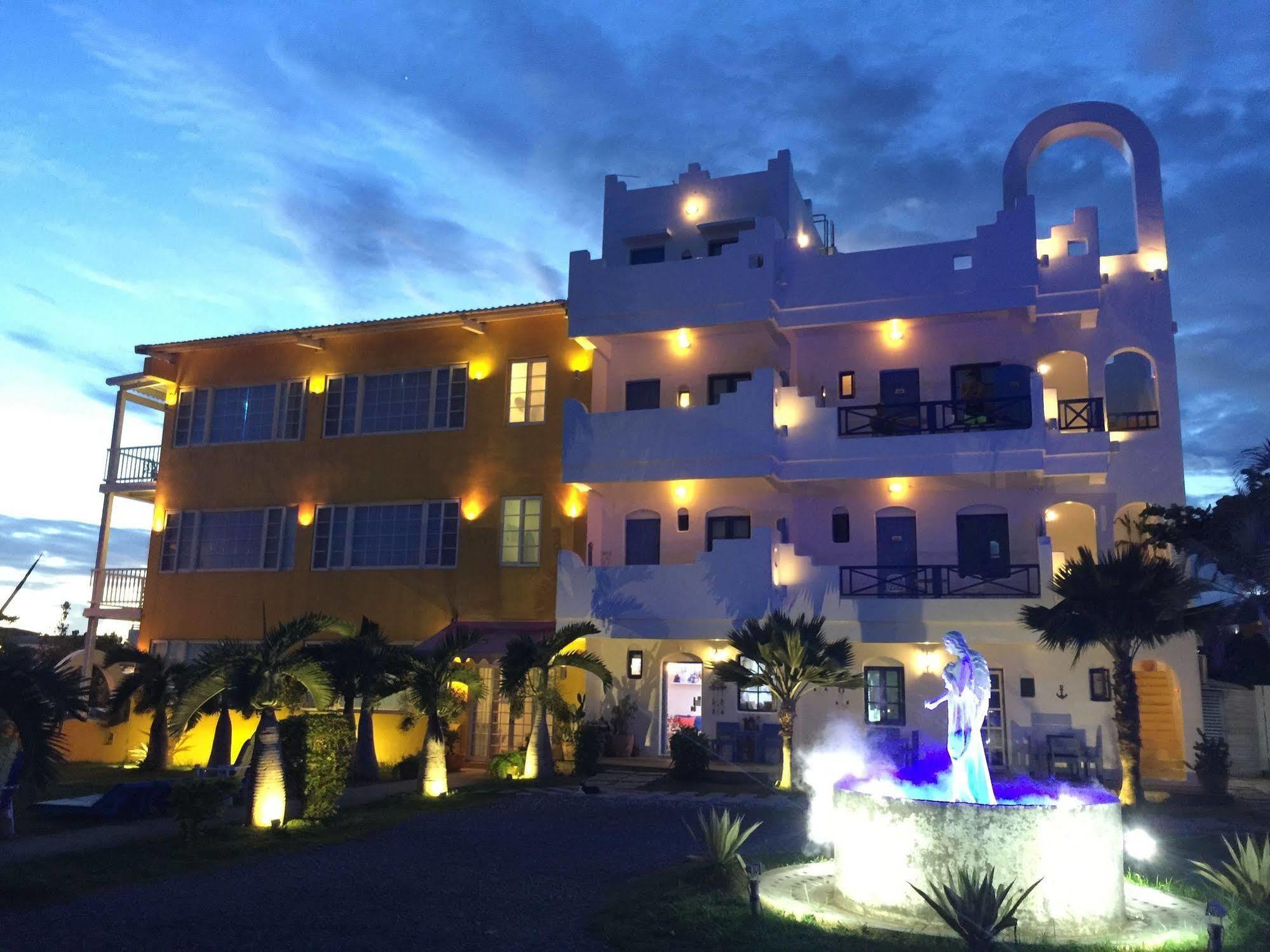 กานาน บี แอนด์ บี เกนติ้ง Bed & Breakfast Cape Eluanbi ภายนอก รูปภาพ
